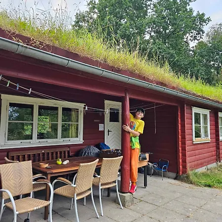 Charming Norwegian Log With Grass Roof Дом отдыха Эбельтофт