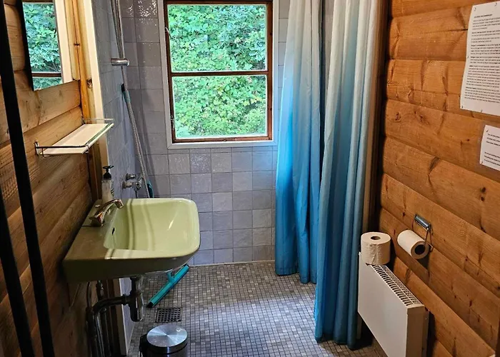 Charming Older In Nature بيت للعطل